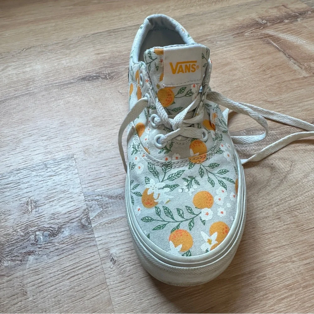 Vans Orange Blossom Floral Canvas Low-Top Sneakers - Picture 7 of 8